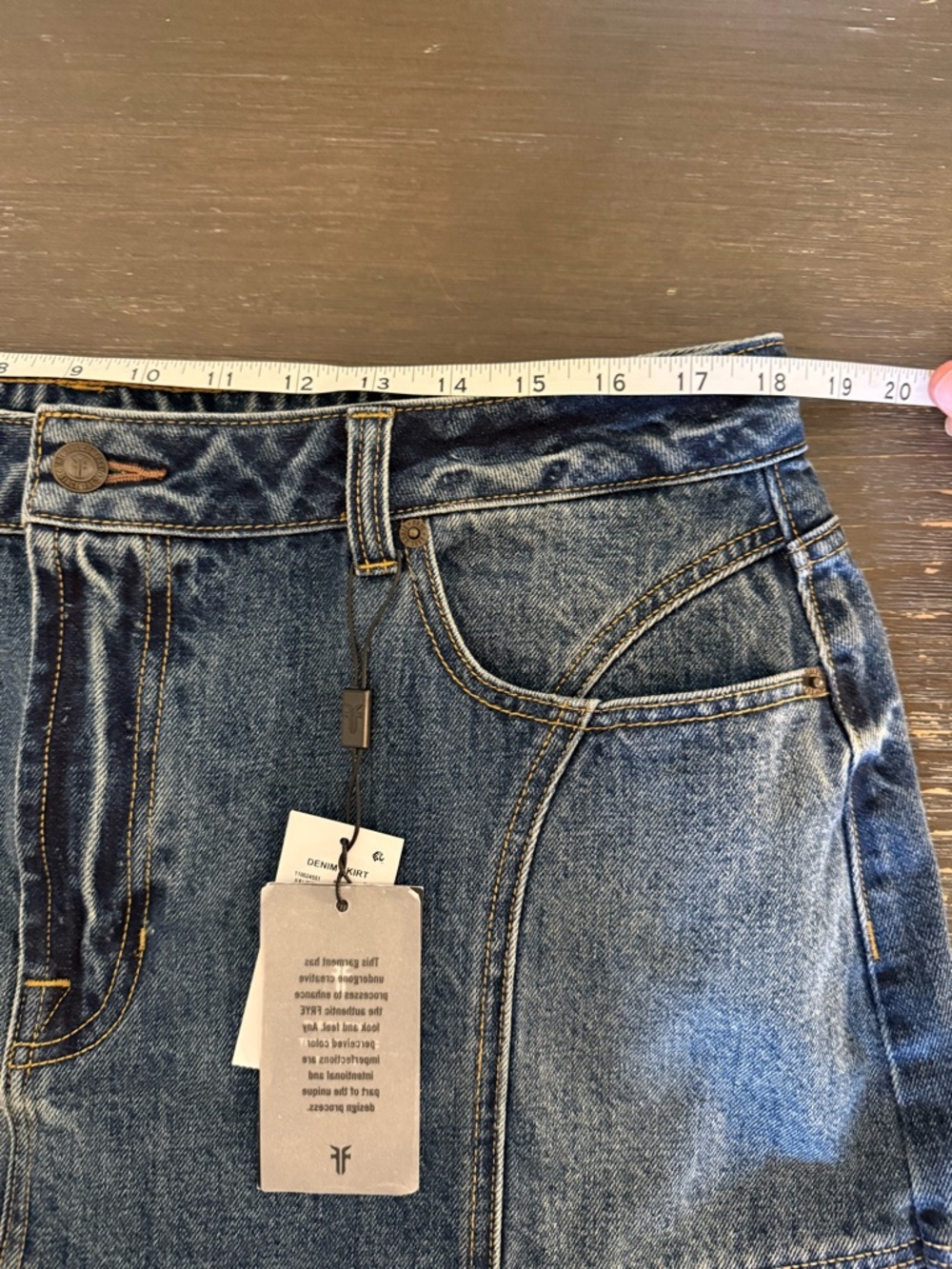 NWT FRYE Women's Flounce Hem Blue Denim Jean Mini Skirt Size 31 Mustang Wash - Picture 4 of 6